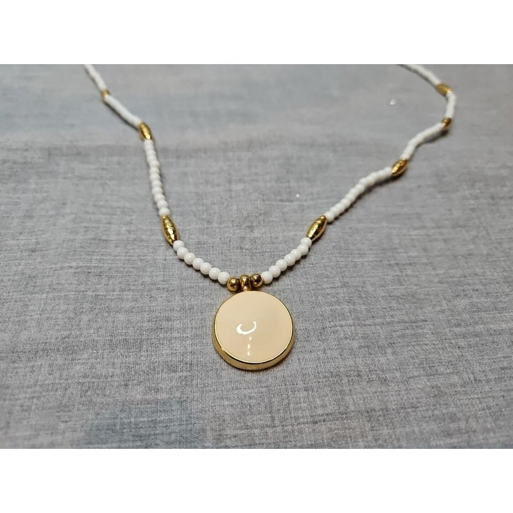 Small White Bead/Beige Circle Pendant Costume Jewelry Necklace, Clasp, 26''